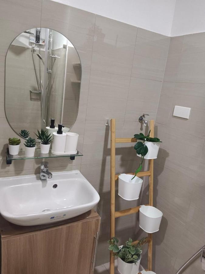 Resort Style Condo Walkable To Mall Of Asia Pasay Exterior foto