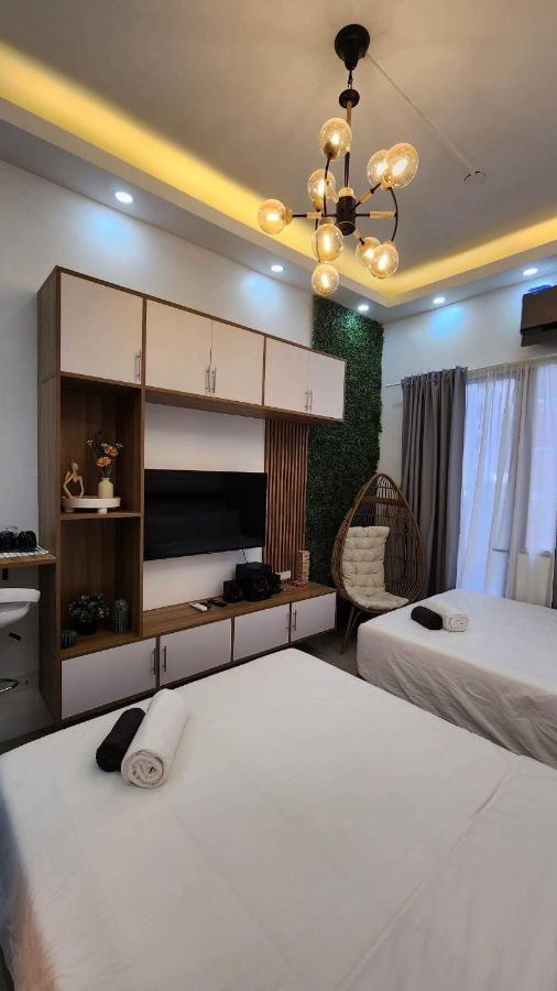 Resort Style Condo Walkable To Mall Of Asia Pasay Exterior foto